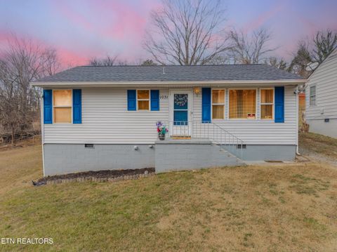 Tiny photo for 1031 Groner Drive, Knoxville, TN 37915 (MLS # 1329142)