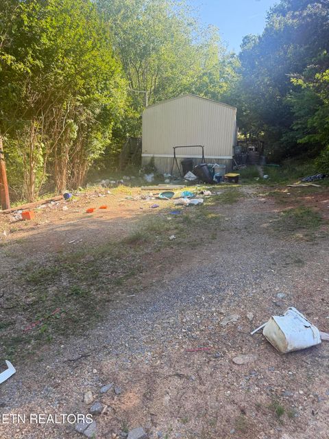 Tiny photo for 245 Allison Drive, Harriman, TN 37748 (MLS # 1338554)