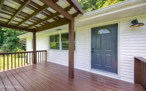 Tiny photo for 150 Dewey Davis Rd, Walland, TN 37886 (MLS # 1349535)