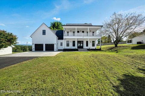 Photo of 183 Thorn Rd, Newport, TN 37821 (MLS # 1315228)
