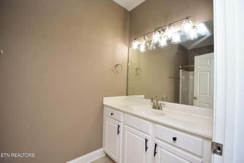 Tiny photo for 115 Hackberry St, Oak Ridge, TN 37830 (MLS # 1350020)