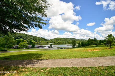 Tiny photo for 115 Hackberry St, Oak Ridge, TN 37830 (MLS # 1350020)