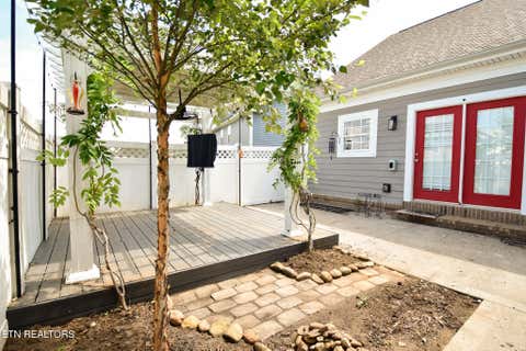 Tiny photo for 115 Hackberry St, Oak Ridge, TN 37830 (MLS # 1350020)