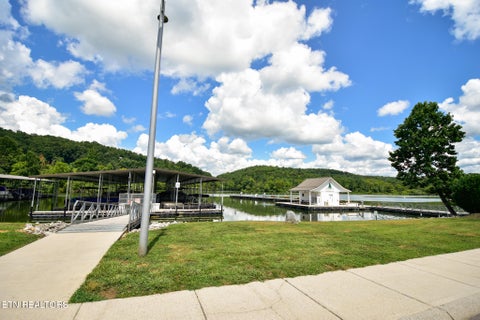 Tiny photo for 115 Hackberry St, Oak Ridge, TN 37830 (MLS # 1350020)