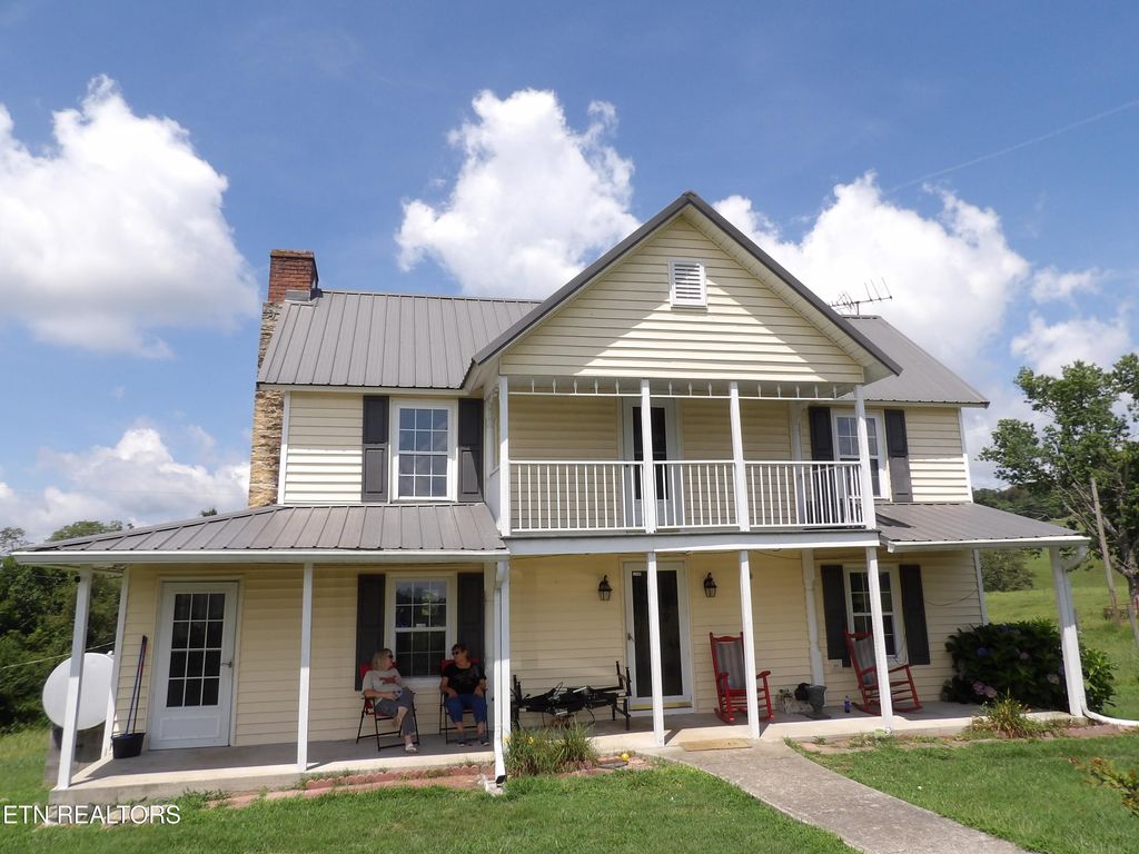 Photo of 139 Everett Bird Rd Ln, Rutledge, TN 37861 (MLS # 1325245)