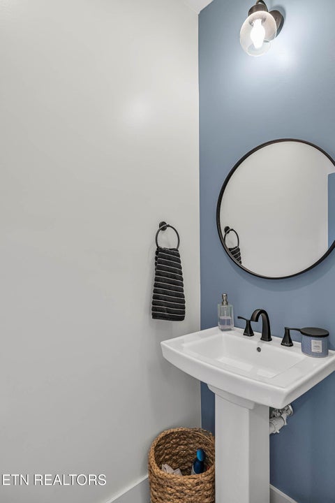 Tiny photo for 3963 Mountain Vista Rd, Knoxville, TN 37931 (MLS # 1356204)
