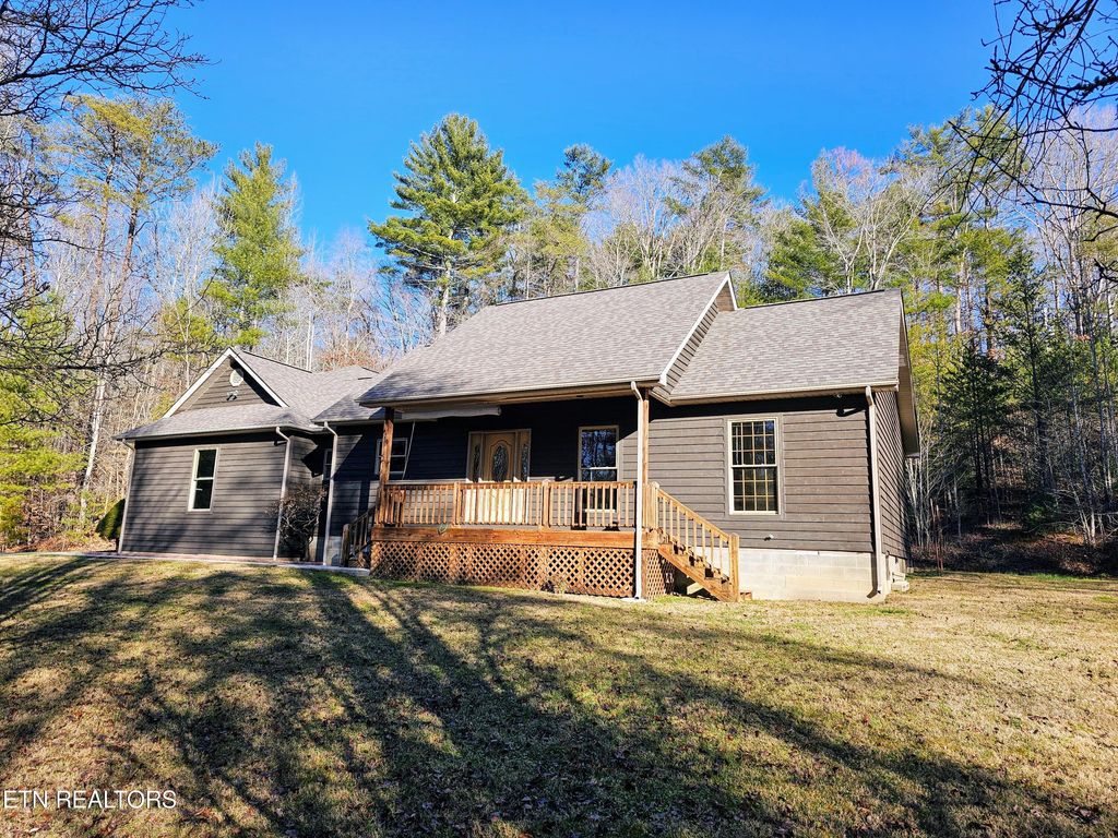 Photo of 121 Archie Heidel Rd, Wartburg, TN 37887 (MLS # 1249280)