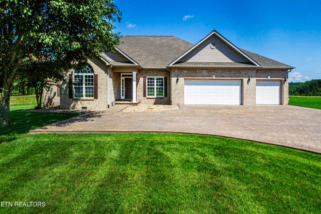 Photo of 503 Kahite Tr, Vonore, TN 37885 (MLS # 1351877)