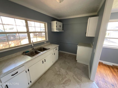 Tiny photo for 137 Utah Ave, Oak Ridge, TN 37830 (MLS # 1357152)