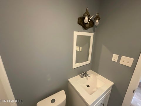 Tiny photo for 137 Utah Ave, Oak Ridge, TN 37830 (MLS # 1357152)