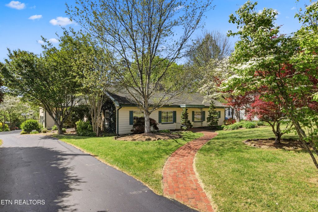 Photo of 2008 Cedar Lane, Knoxville, TN 37918 (MLS # 1336482)