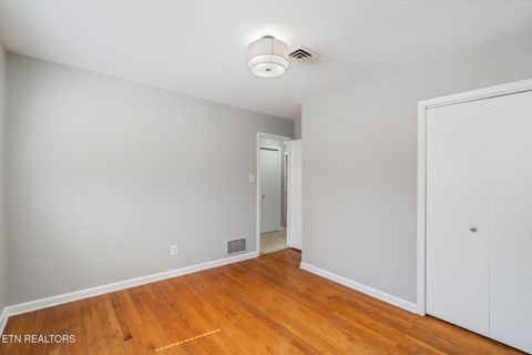 Tiny photo for 4029 Hiawatha Drive, Knoxville, TN 37919 (MLS # 1327888)