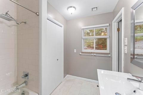 Tiny photo for 4029 Hiawatha Drive, Knoxville, TN 37919 (MLS # 1327888)