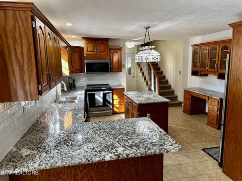 Tiny photo for 511 Emerald Ave, Kodak, TN 37764 (MLS # 1317361)