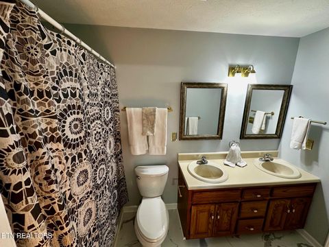 Tiny photo for 511 Emerald Ave, Kodak, TN 37764 (MLS # 1317361)