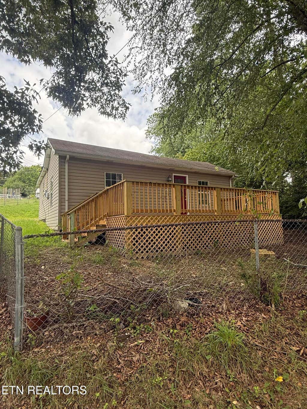 Photo of 1312 Hammerhill Rd, Athens, TN 37303 (MLS # 1350588)