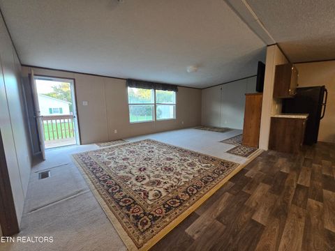 Tiny photo for 178 Claiborne Ave, Cumberland Gap, TN 37724 (MLS # 1317075)