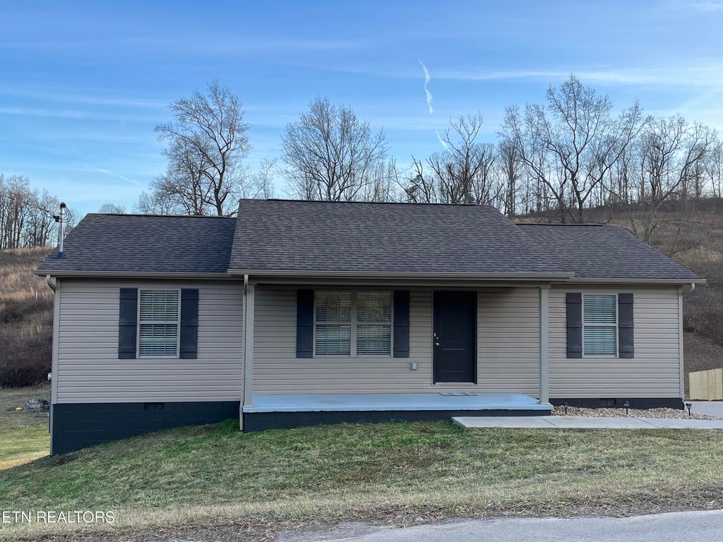 Photo of 410 Hubbs Grove Rd, Maynardville, TN 37807 (MLS # 1289596)