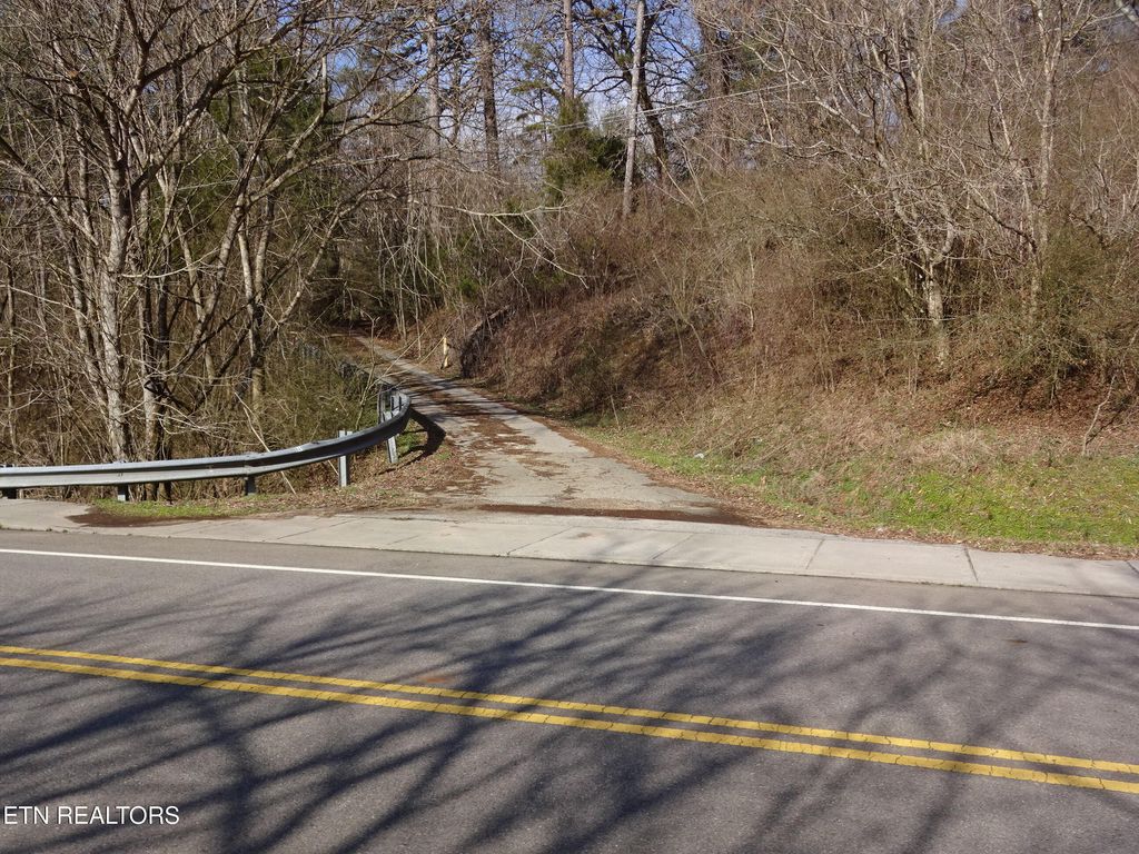 Photo of 841 Pumphouse Rd, Rockwood, TN 37854 (MLS # 1289353)