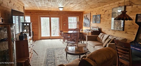 Tiny photo for 102 Curtis Circle, Kingston, TN 37763 (MLS # 1359514)
