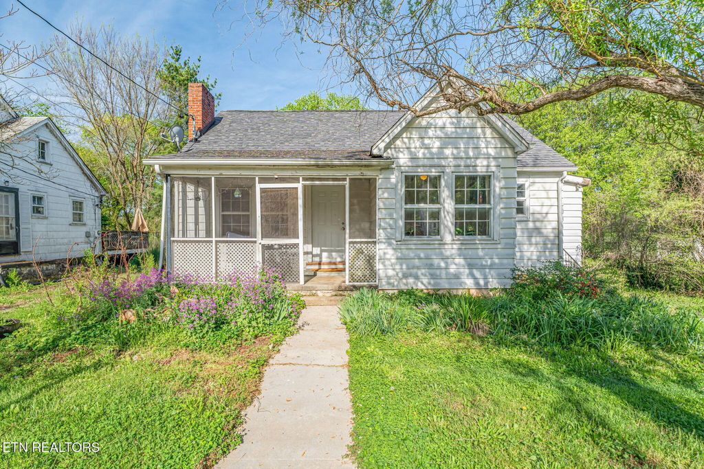 Photo of 3705 Alpine Drive, Knoxville, TN 37920 (MLS # 1336057)