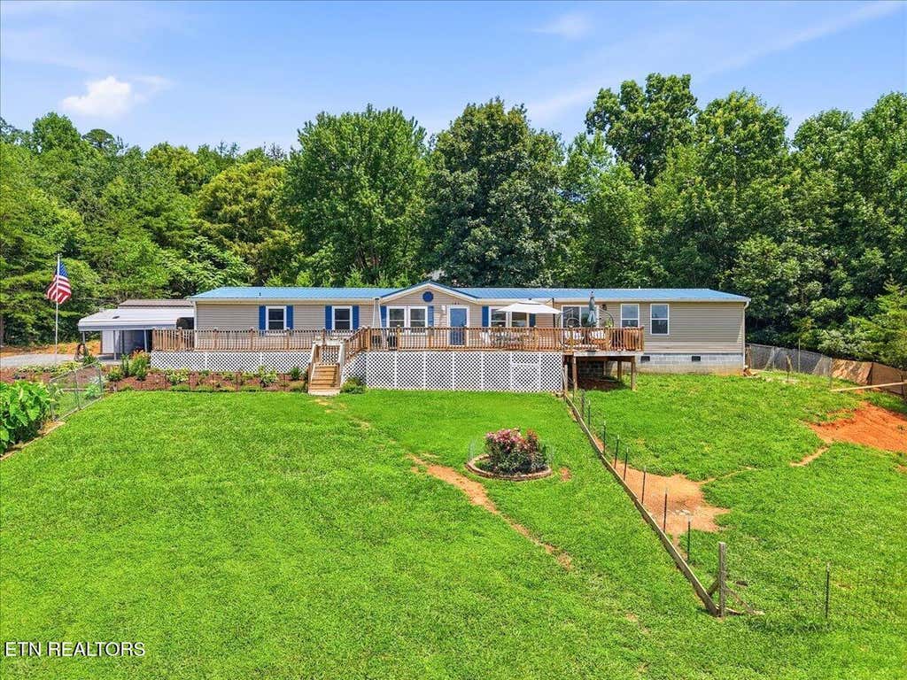 Photo of 586 Havenwood Way, Dandridge, TN 37725 (MLS # 1346689)
