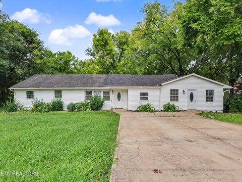 Photo of 5315 Marguerite Rd, Knoxville, TN 37912 (MLS # 1350253)
