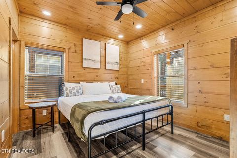 Tiny photo for 2832 Sequoia Rd, Pigeon Forge, TN 37863 (MLS # 1330224)