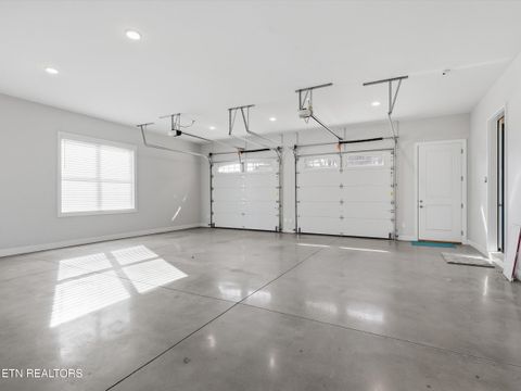 Tiny photo for 3764 Promontory Point, Louisville, TN 37777 (MLS # 1324608)