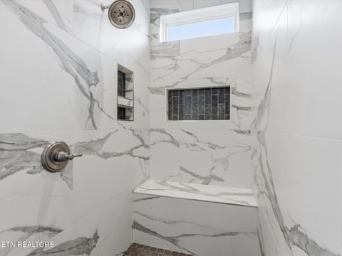 Tiny photo for 3764 Promontory Point, Louisville, TN 37777 (MLS # 1324608)