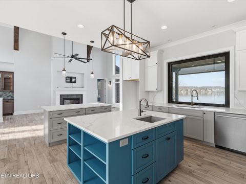 Tiny photo for 3764 Promontory Point, Louisville, TN 37777 (MLS # 1324608)