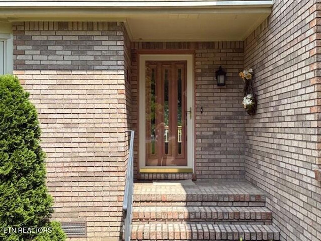 Photo of 144 Greenwood Rd, Crossville, TN 38558 (MLS # 1288005)