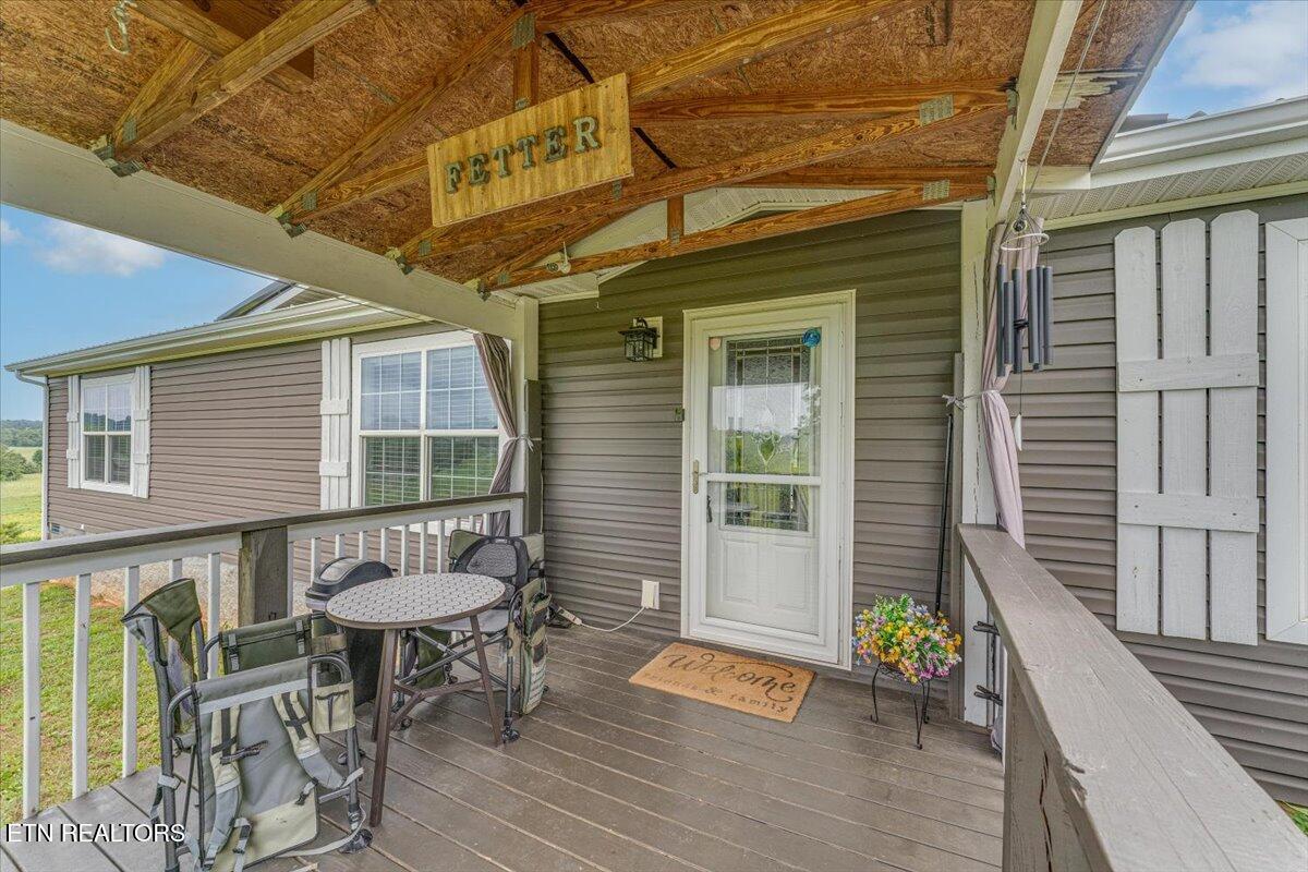 2500 Old Sinking Creek Rd