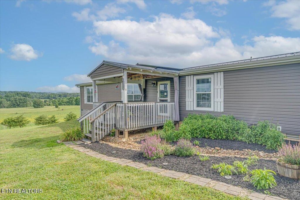 Photo of 2500 Old Sinking Creek Rd, Greenback, TN 37742 (MLS # 1301783)