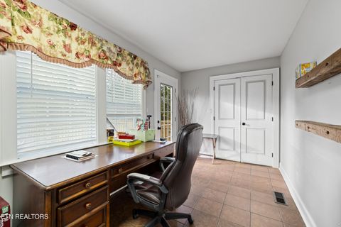 Tiny photo for 406 W 5th Ave, Lenoir City, TN 37771 (MLS # 1319390)