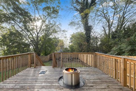 Tiny photo for 406 W 5th Ave, Lenoir City, TN 37771 (MLS # 1319390)