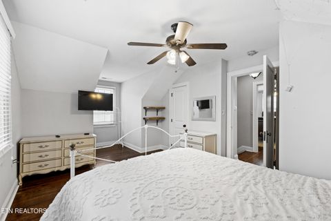 Tiny photo for 406 W 5th Ave, Lenoir City, TN 37771 (MLS # 1319390)