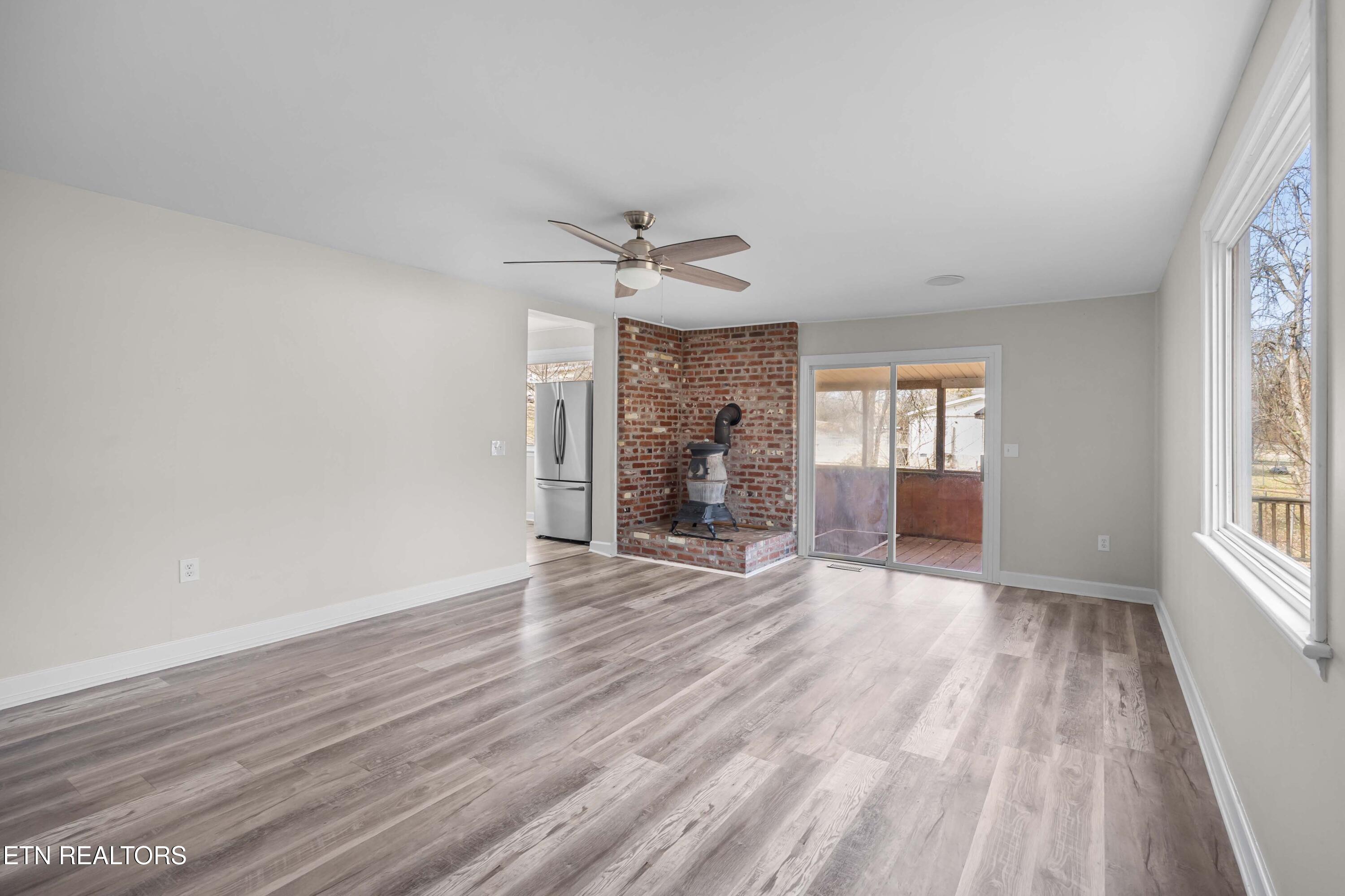 466 Hidden Valley Rd