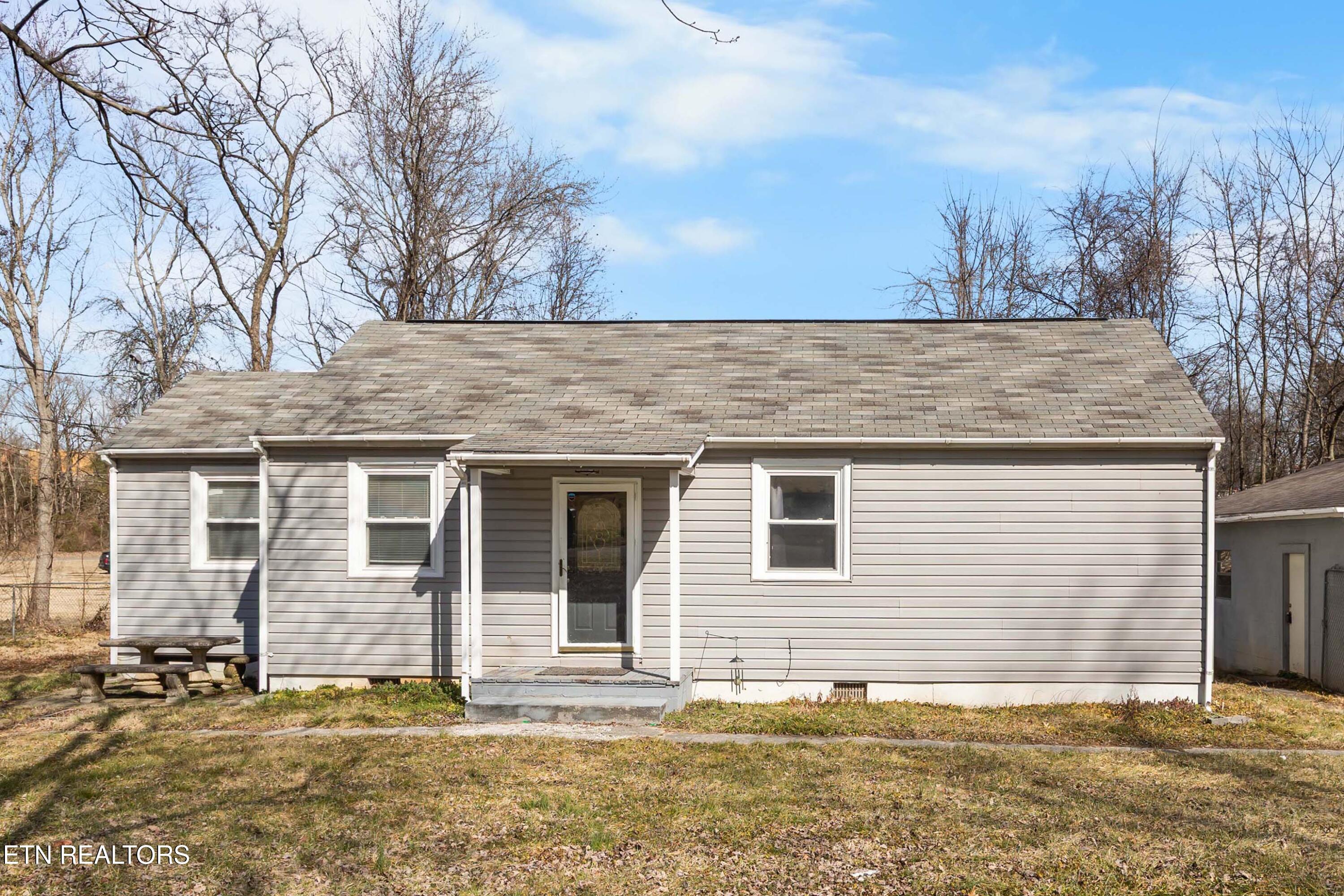 466 Hidden Valley Rd