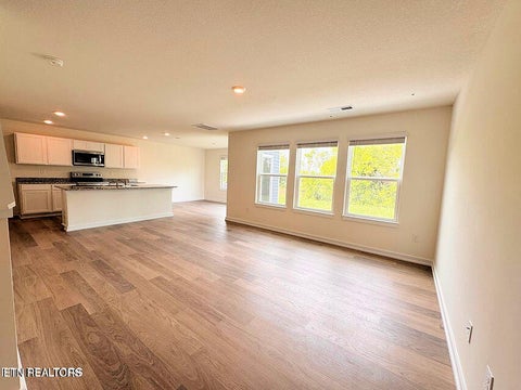 Tiny photo for 574 White Oak Lane, Vonore, TN 37885 (MLS # 1354747)