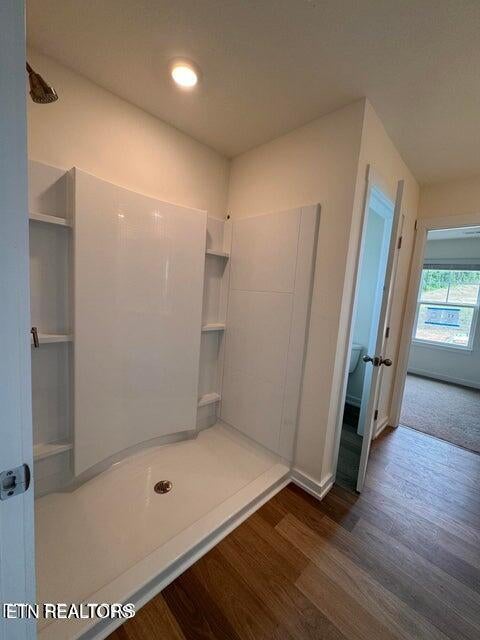 Tiny photo for 574 White Oak Lane, Vonore, TN 37885 (MLS # 1354747)