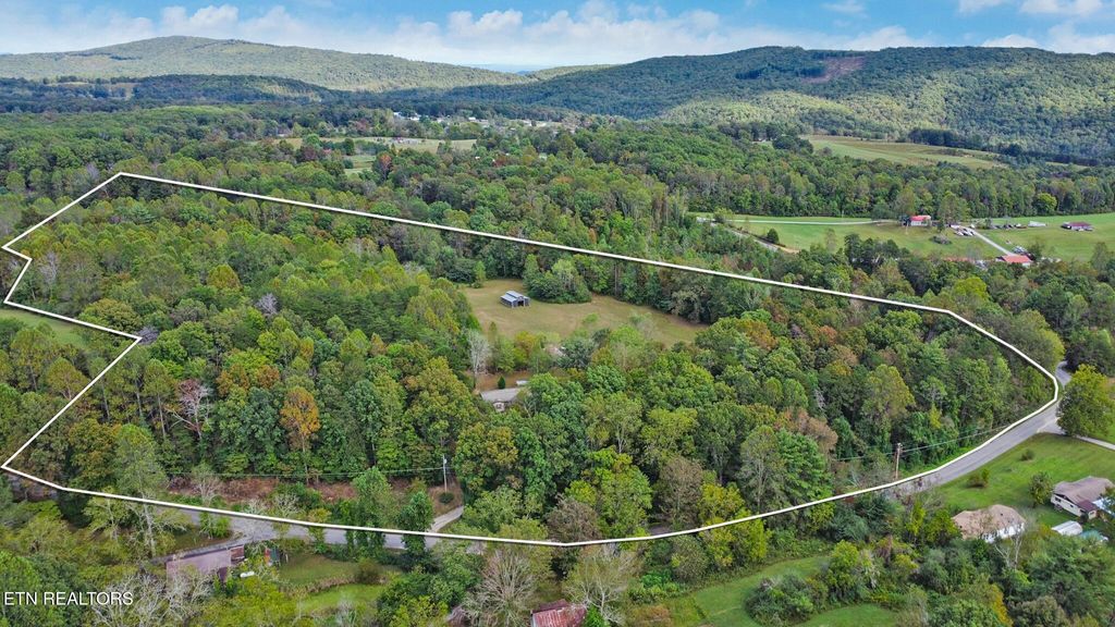 Photo of 1063 Westel Loop, Rockwood, TN 37854 (MLS # 1318195)