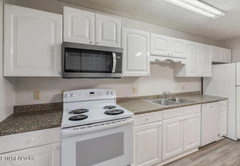 Tiny photo for 2312 Boyds Creek Hwy, Sevierville, TN 37876 (MLS # 1349782)