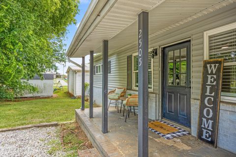 2505 Marshall St Maryville TN 37804