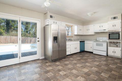 Tiny photo for 2405 Monterey Rd, Knoxville, TN 37912 (MLS # 1330306)