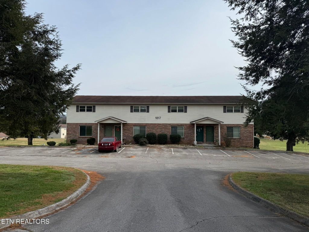 Photo of 1817 Meadowland Lane, Louisville, TN 37777 (MLS # 1323518)