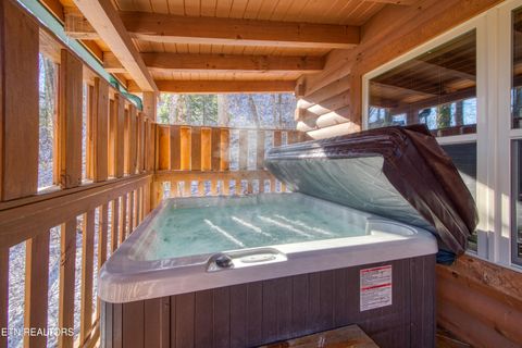 Tiny photo for 123 Laurel Way, Gatlinburg, TN 37738 (MLS # 1328176)