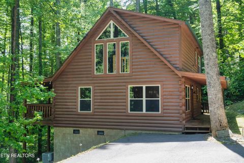 Tiny photo for 123 Laurel Way, Gatlinburg, TN 37738 (MLS # 1328176)