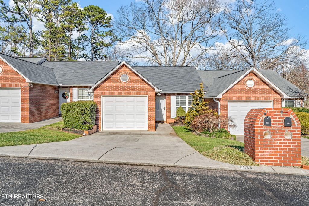 Photo of 8533 Constance Way, Knoxville, TN 37923 (MLS # 1325155)