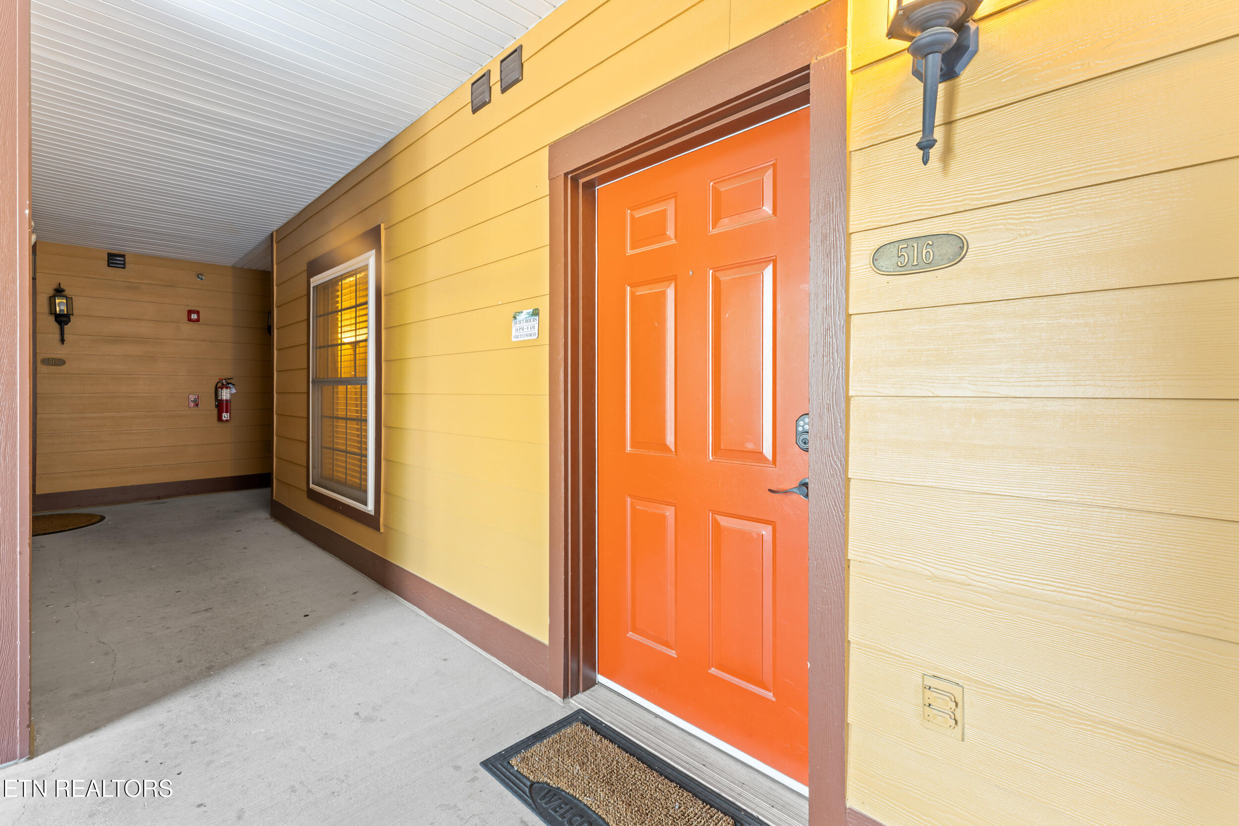 527 River Place Way 516